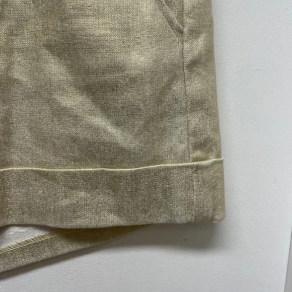 EUC Alice + Olivia Gold Cuffed Dress Shorts - Picture 7 of 10